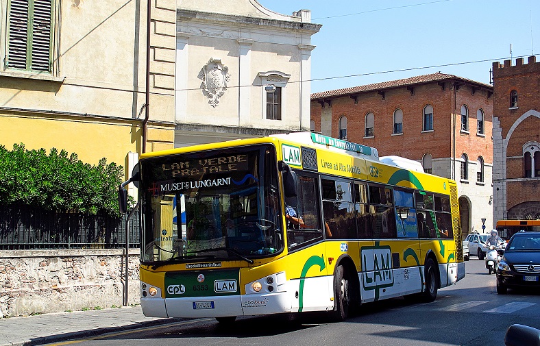 Bushaltestelle Pisa - © Stockfoto-ID: 382527956 Copyright: Serg73